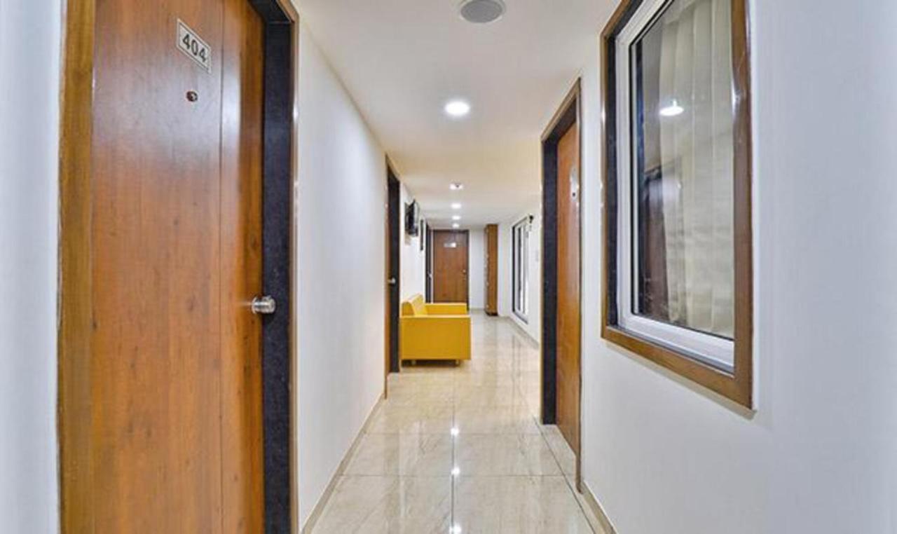 Leo Hotel Ahmedabad Ngoại thất bức ảnh